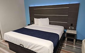 Travelodge Fullerton Near Anaheim 2*